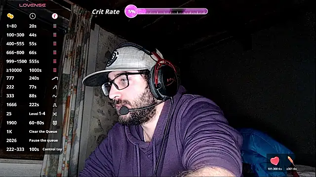 young_bear06's cam snapshot