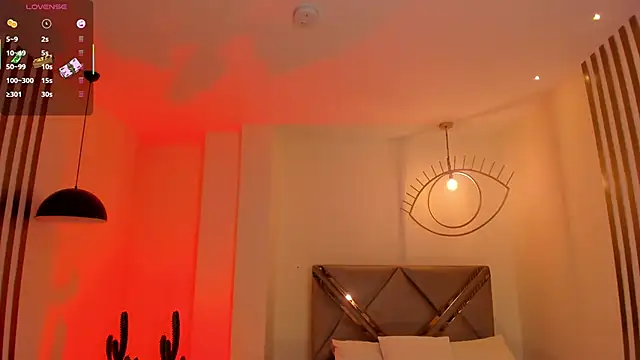 AliceHarper_'s cam snapshot