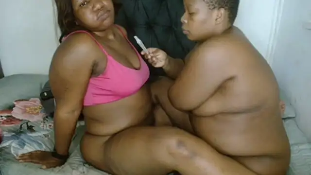 Ciara-Mia live sex cam