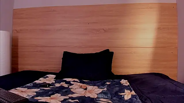 bulma_bambina_'s cam snapshot