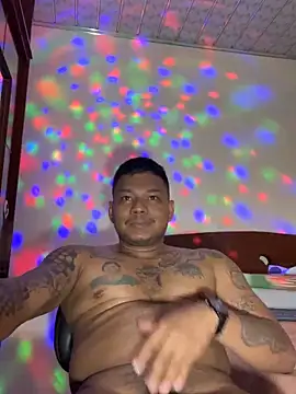 Saipuer31 live sex cam