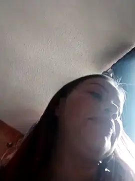 LaraCaliente's cam snapshot