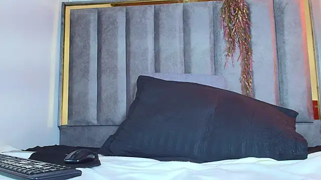 AvaX_777's cam snapshot