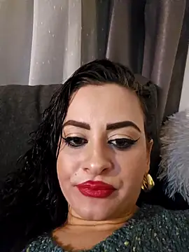 WatchTheQUEEnConQuer88's cam snapshot