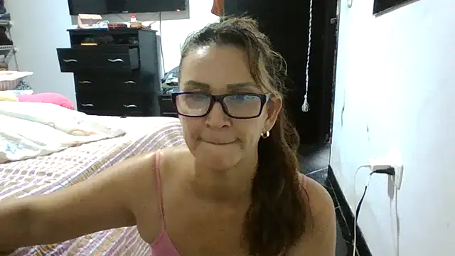 MiaVega's cam snapshot