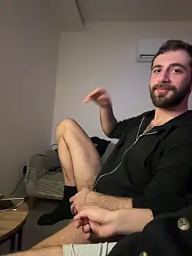 2HARDKURT live sex cam