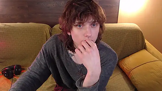 g1vememoney's cam snapshot