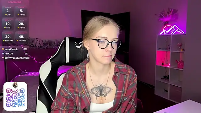 EvaPeace's cam snapshot