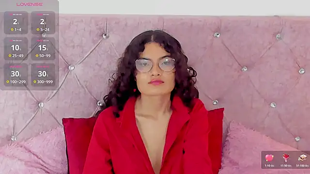 MirandaLawrens_'s cam snapshot