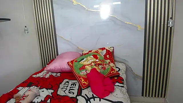 Miah-Princess's cam snapshot