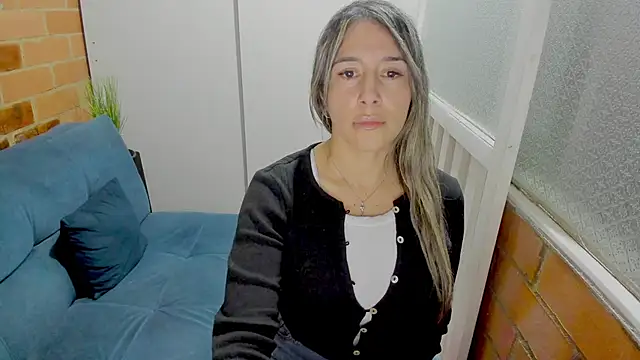 Penelope47's cam snapshot