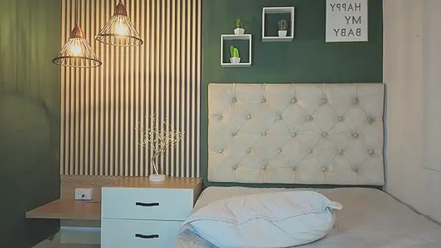 danna_peters's cam snapshot