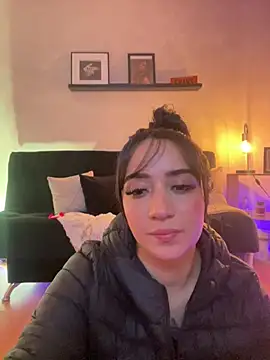 EmmyEvans1 live sex cam