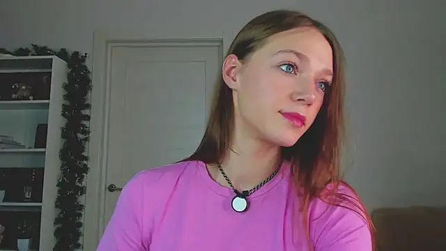 Sweet_Piece's cam snapshot