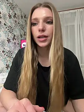 adel_secret's cam snapshot