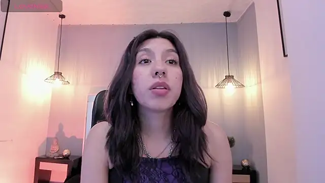 zoe-moreau's cam snapshot