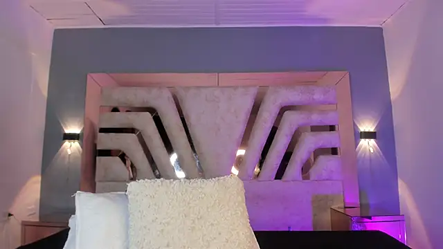 BellaBoobs_'s cam snapshot