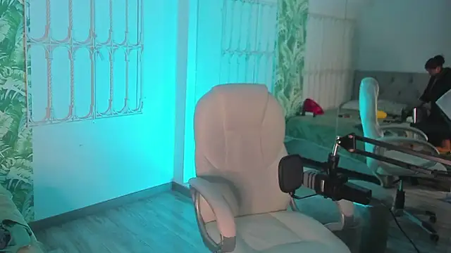 loly_marce live sex cam