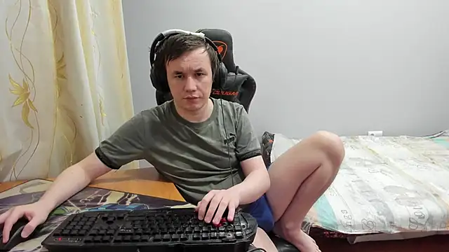 iliaskrislove live sex cam