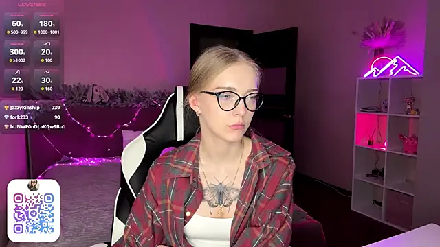 EvaPeace's cam snapshot