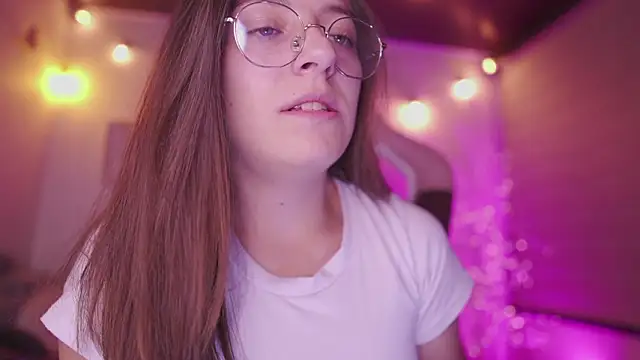 milly_kenner's cam snapshot