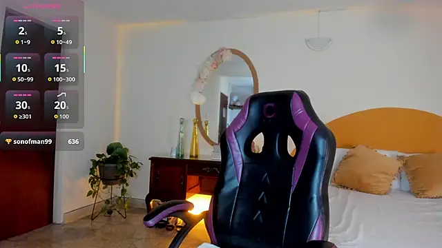 liaa_moretti_'s cam snapshot