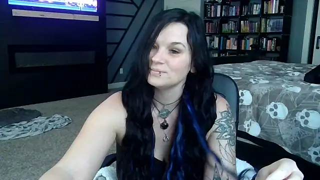 CherryWilde's cam snapshot