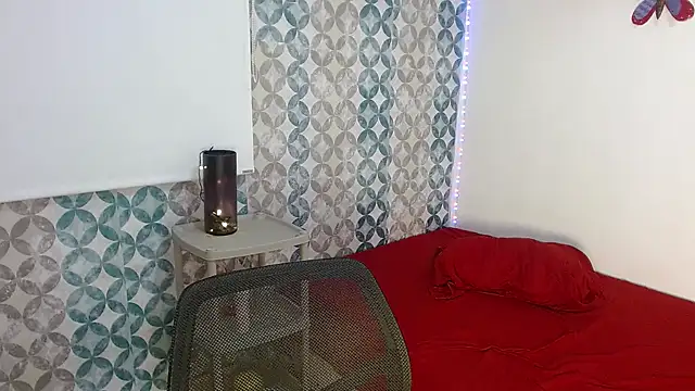 Emilybateee's cam snapshot