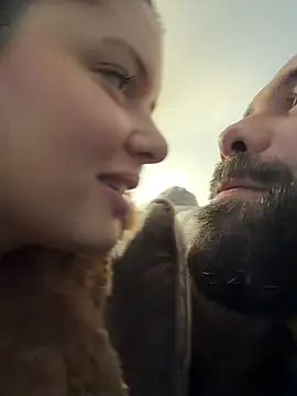 mangolini_parrocini's cam snapshot