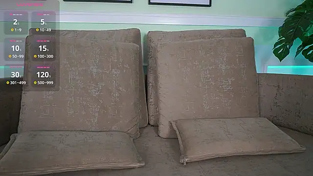 EmilyTurneer's cam snapshot