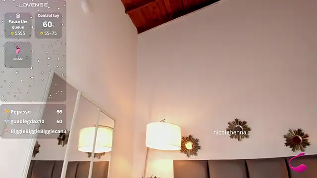 nicolehenna's cam snapshot