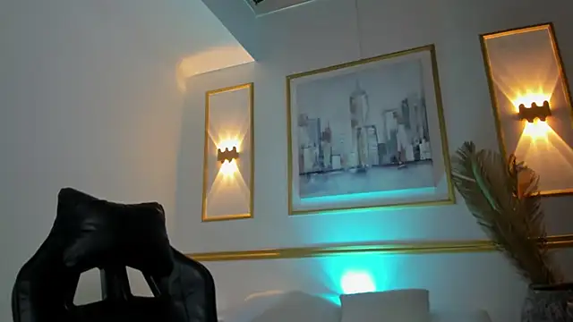 karlyy_'s cam snapshot