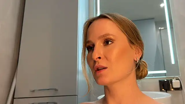 Peach__juice live sex cam