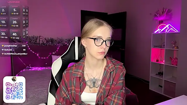 EvaPeace's cam snapshot