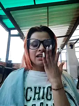 Cataleya_16's cam snapshot