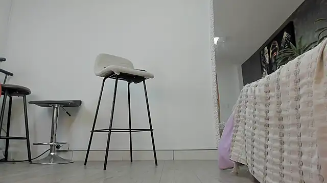 isa_lancaster live sex cam