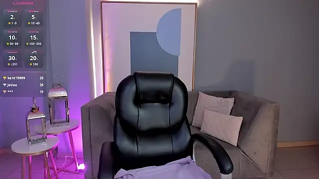 MorganHicks live sex cam