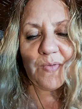 JennyInVegas live sex cam