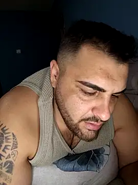 Attila98 live sex cam