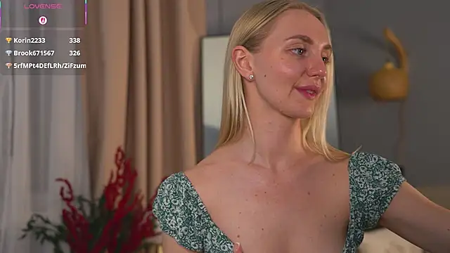 Carolllina_'s cam snapshot