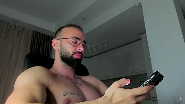 MichaelMasterss live sex cam