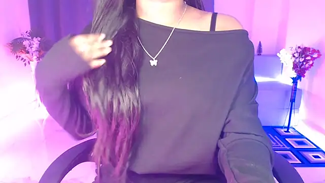 Rashiii_ live sex cam