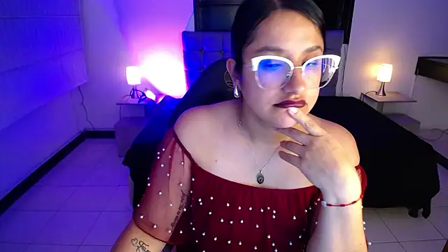 _sophiie_1's cam snapshot