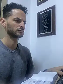 gatoquiles live sex cam