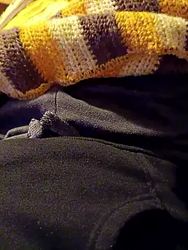 OdinWolf1990 live sex cam