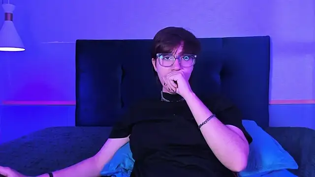 Tsuki_Maru live sex cam