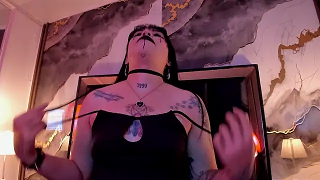 SusanVilla's cam snapshot