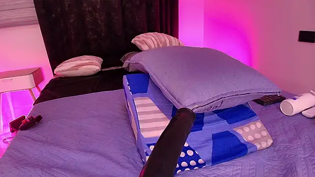 lay_navas's cam snapshot