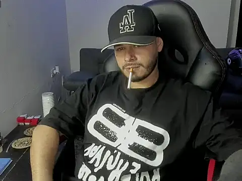 ragnar_lothbrok777 live sex cam