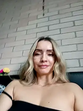 Loly_Horny's cam snapshot